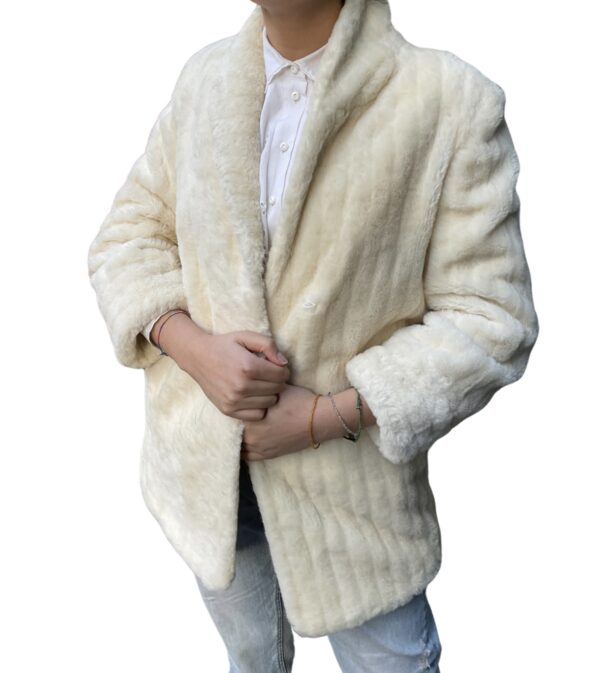 Alpaca fur coat - Image 4