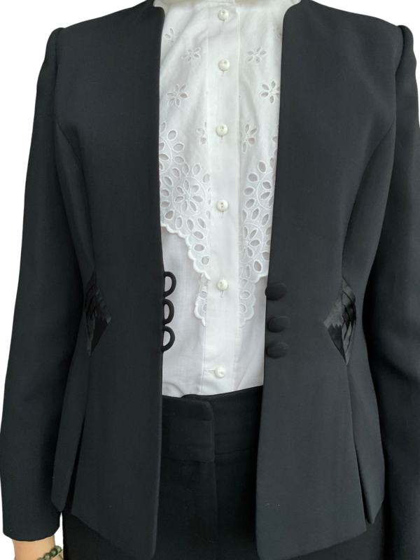 Jacques Vert  Blazer - Image 3