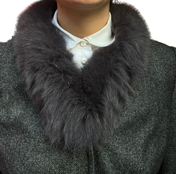 Cashmere Blazer with fur collar - Image 3