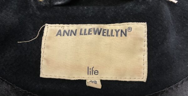 Ann Llewelyn suede jacket - Image 5