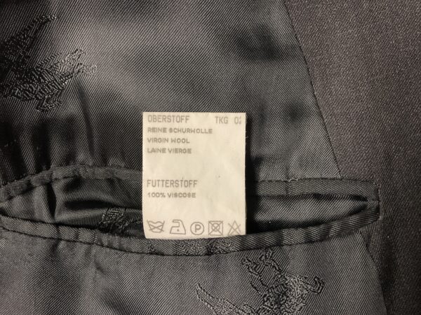 Burberry Black Blazer - Image 8