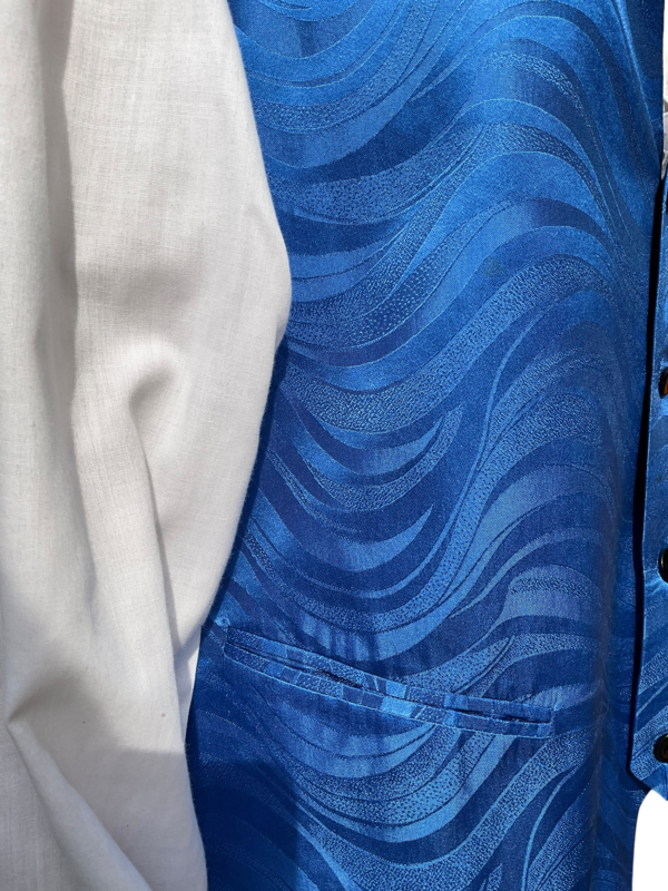 Angelo Litrico Silk Waistcoat - Image 4